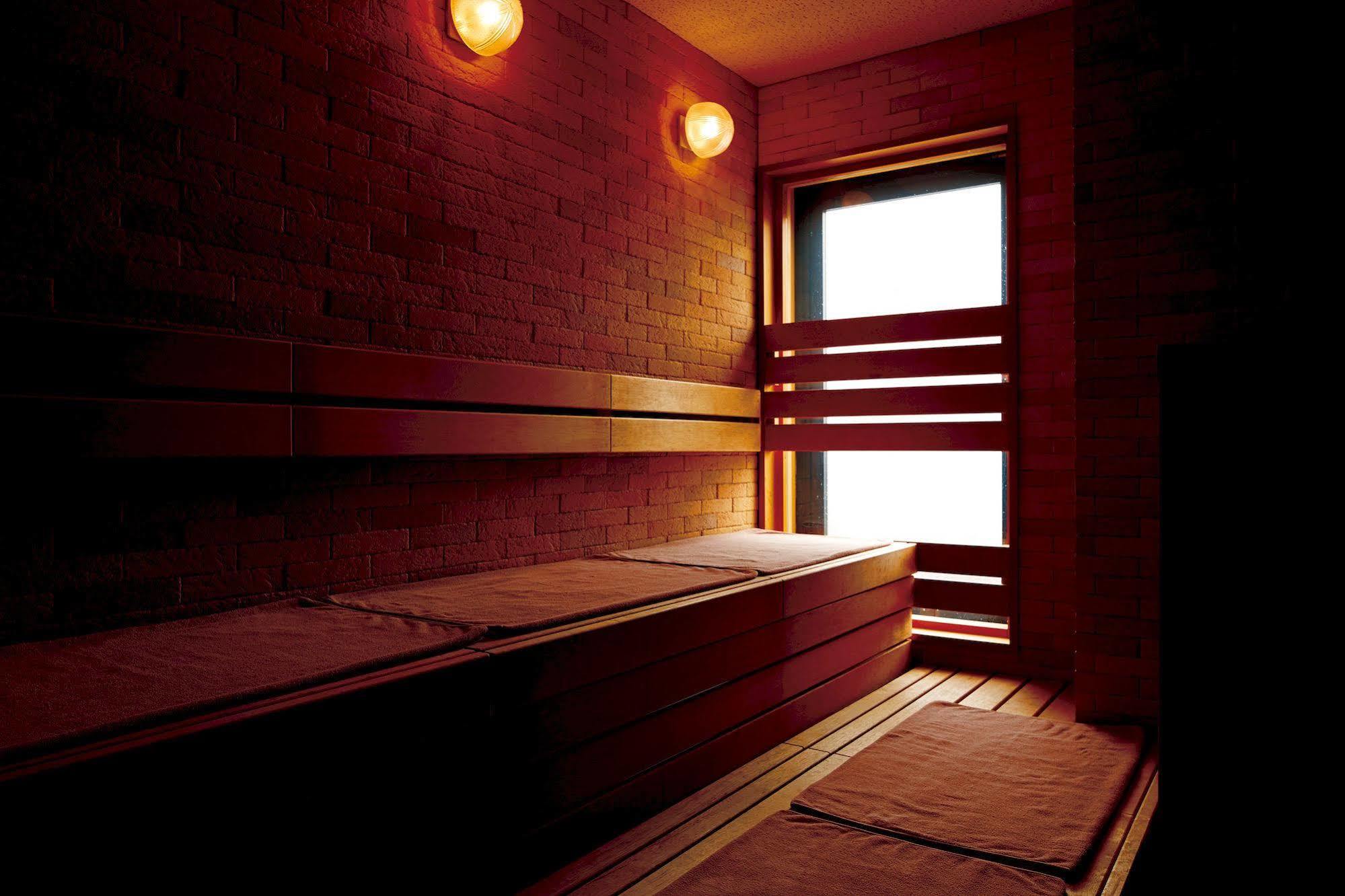 เนเชอรัล ฮอตสปริง มิโดซูจิ โฮเต็ล Hotel โอซาก้า ภายนอก รูปภาพ